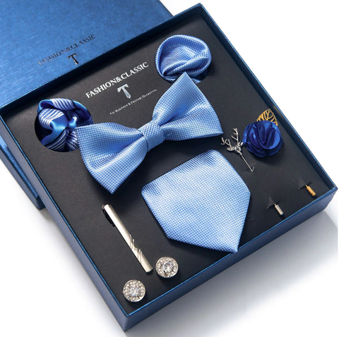 Gift box cufflinks with all Elis equipment